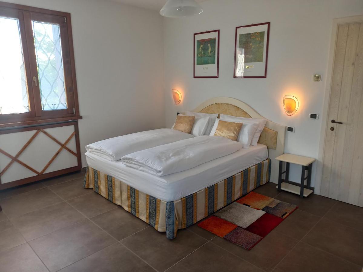 Le Zampolle B & B Cola  Ngoại thất bức ảnh